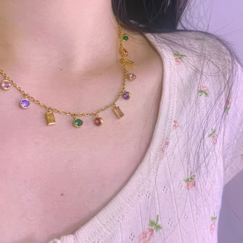 American Vintage Gold Necklace with Multicolor Charms - Picture 2 of 4